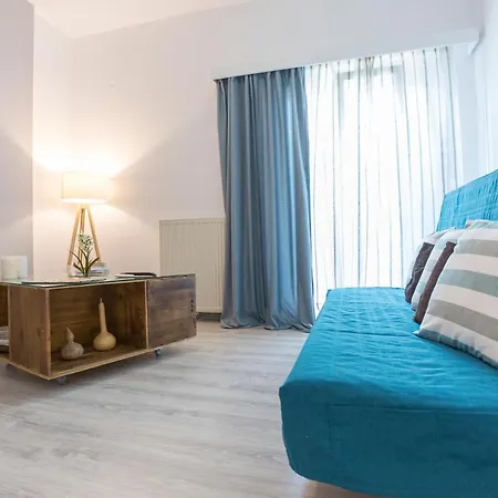 Apartment Manolia *